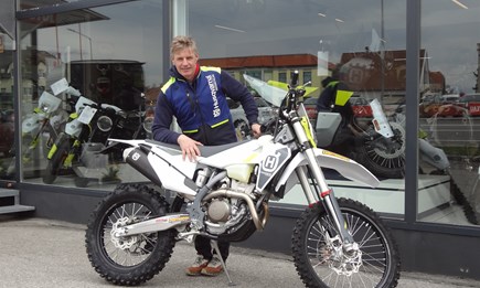 Ein Endurofreak mit neuen Arbeitsgerät!