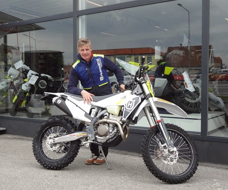 Ein Endurofreak mit neuen Arbeitsgerät! Ein Endurofreak mit neuen Arbeitsgerät!
