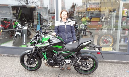 Brave Mädchen mögen Biker, coole Mädchen fahren selber!