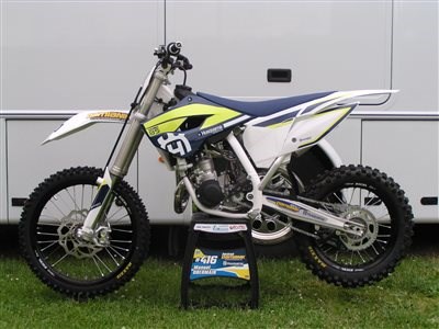 Die erste Husqvarna TC 85/2016 ist eingetroffen!! Die erste Husqvarna TC 85/2016 ist eingetroffen!!
