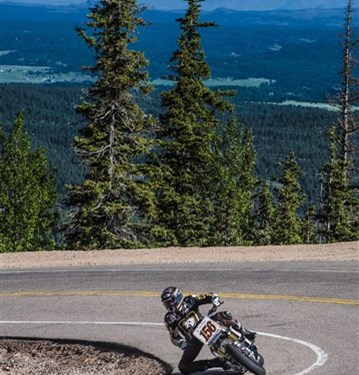 „Projekt 156“ beim Pike‘s Peak „Projekt 156“ beim Pike‘s Peak