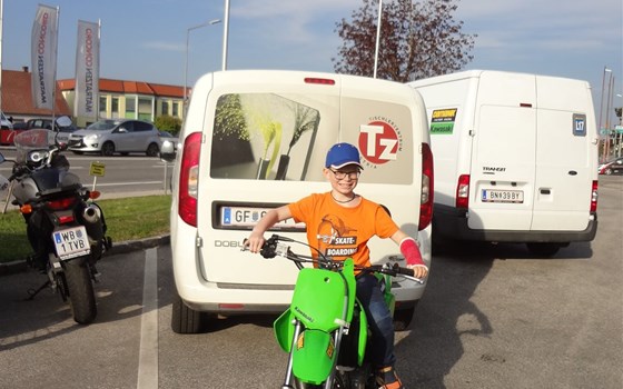 Willkommen in der Kawasaki - MX - Familie! - Bild 1 Willkommen in der Kawasaki - MX - Familie! - Bild 1