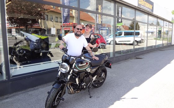 Kawasaki Z 650 RS roll out! - Bild 1