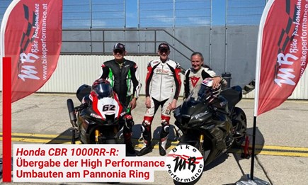 Honda Fireblade High-Performance Umbauten: Übergabe an die Kunden am Pannonia-Ring!