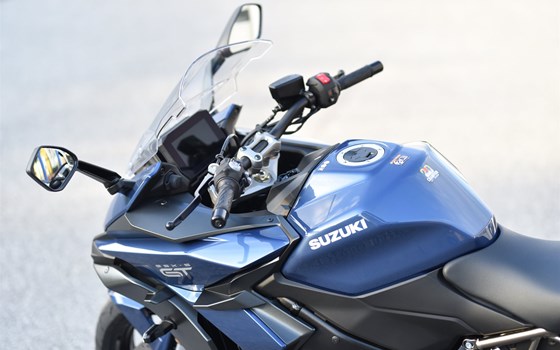 GSX-S 1000 GT ist da! - Bild 17 GSX-S 1000 GT ist da! - Bild 17