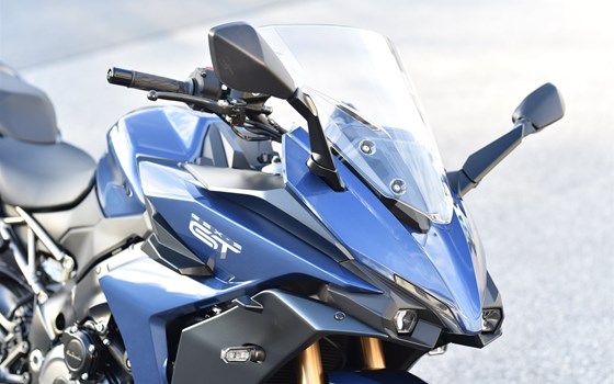 GSX-S 1000 GT ist da! - Bild 2 GSX-S 1000 GT ist da! - Bild 2