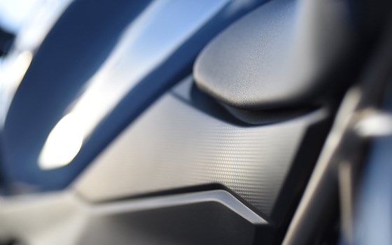 GSX-S 1000 GT ist da! - Bild 21 GSX-S 1000 GT ist da! - Bild 21