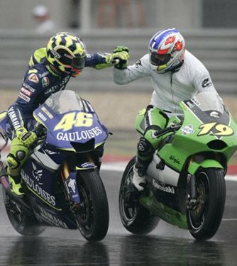 2. Platz von Olivier Jacque beim GP von China auf der Bridgestone-Kawasaki 2. Platz von Olivier Jacque beim GP von China auf der Bridgestone-Kawasaki