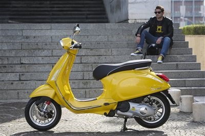 Sommeraktion bei hmf - Vespa fahren für nur 49,00 Euro! 