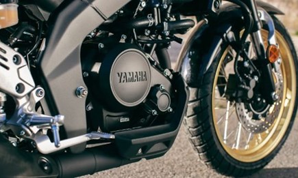 XSR125 Legacy: Eine Reise durch die Zeit.