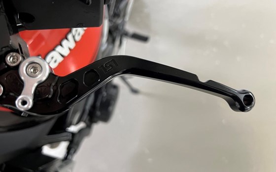 Frisch eingetroffen: Kawasaki Z900RS gebraucht - Bild 4