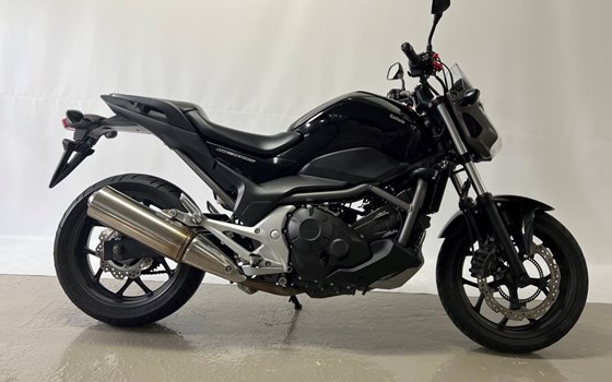 Frisch eingetroffen: Honda NC700SA gebraucht - Bild 1