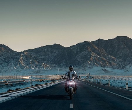 Brandneu Zontes 125 GK mit 15 PS, ABS, Keyless und Speichen