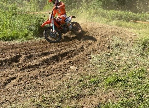 Siege und Podiumsplätze für die Walzer Armada beim Family Enduro in Murau! - Bild 2 Siege und Podiumsplätze für die Walzer Armada beim Family Enduro in Murau! - Bild 2