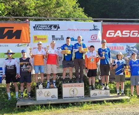Siege und Podiumsplätze für die Walzer Armada beim Family Enduro in Murau! Siege und Podiumsplätze für die Walzer Armada beim Family Enduro in Murau!