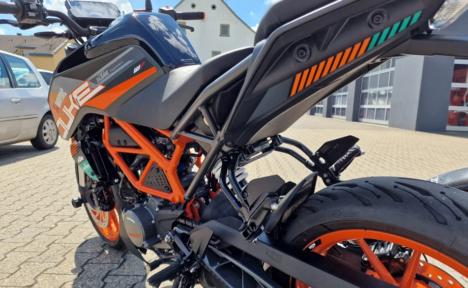 Absolute Hingucker - Grafik Kits von KTM Bild 6: Absolute Hingucker - Grafik Kits von KTM