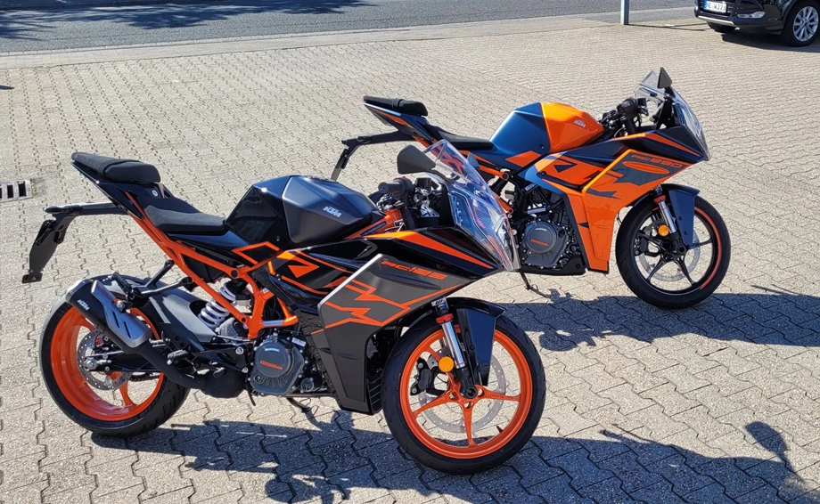 Die RC Serie - Ab Führerscheinklasse A1 fahrbar!  Bild 1: Die RC Serie - Ab Führerscheinklasse A1 fahrbar!