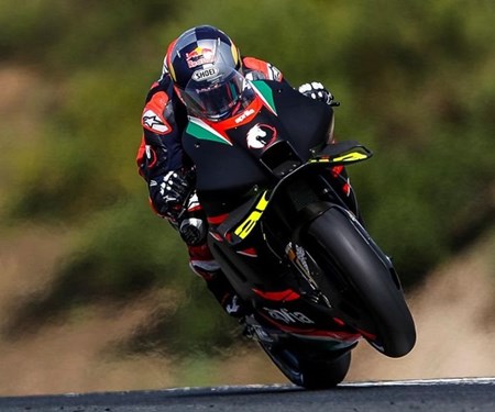 ANDREA DOVIZIOSO CONCLUDES THREE DAYS OF WORK ON THE RS-GP ANDREA DOVIZIOSO CONCLUDES THREE DAYS OF WORK ON THE RS-GP