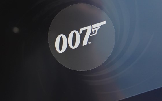"007" - Bild 4