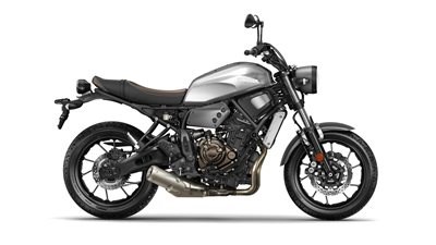 YAMAHA XSR700 - Yamaha's "Faster Sons"