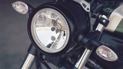YAMAHA XSR700 - Yamaha's "Faster Sons" - Bild 6