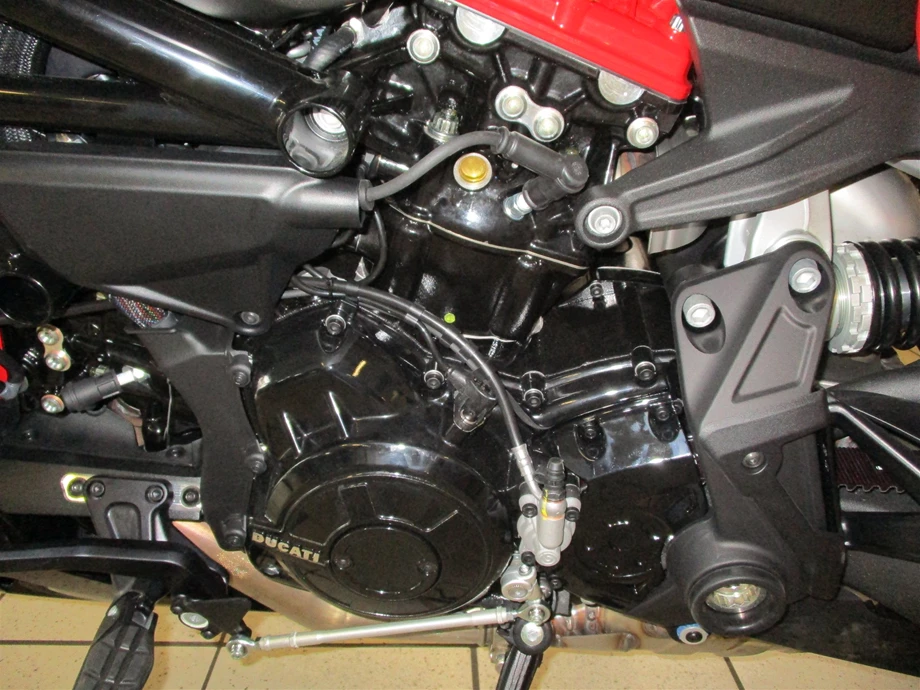 DUCATI XDIAVEL NERA - POLTRONA FRAU NR. 72/500 - LIMITED Bild 8: DUCATI XDIAVEL NERA - POLTRONA FRAU NR. 72/500 - LIMITED