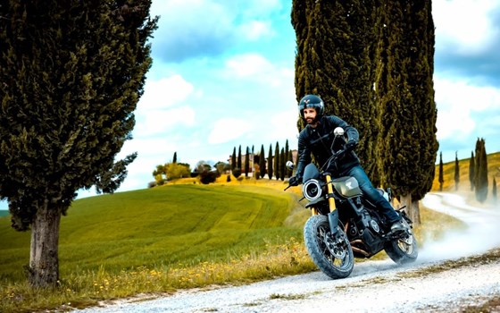 Moto Morini bringt die Seiemmezzo-Familie auf den Markt - Bild 13