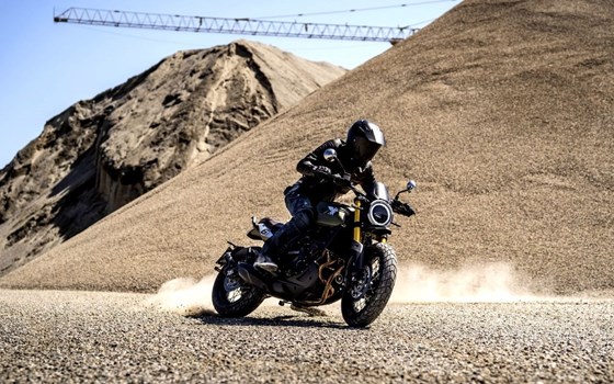 Moto Morini bringt die Seiemmezzo-Familie auf den Markt - Bild 17