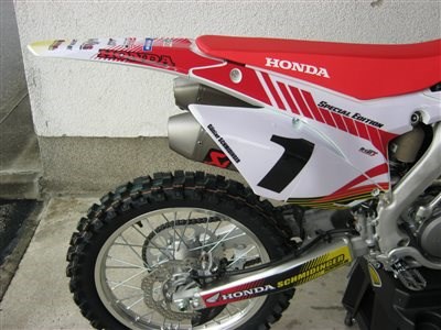 Special Edition Honda CRF250R/450R 2016 von Honda Schmidinger - Bild 6 Special Edition Honda CRF250R/450R 2016 von Honda Schmidinger - Bild 6