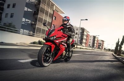 Honda Semmler - Honda CBR500R Model 2016 - Bild 3