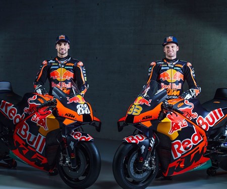 KTM Walzer Merchandise Shop in der Bike City und direkt bei der KTM Fantribüne bei der Moto GP in Spielberg KTM Walzer Merchandise Shop in der Bike City und direkt bei der KTM Fantribüne bei der Moto GP in Spielberg