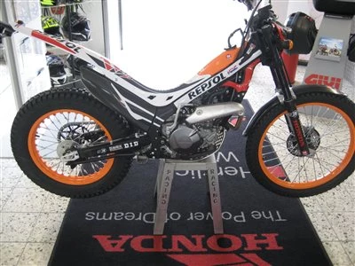 Honda Semmler - Montesa COTA 4RT Bild 4: Honda Semmler - Montesa COTA 4RT