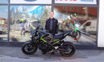 Tausche Z 650 gegen Z 900!!