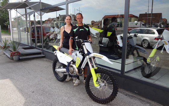 Erste Husqvarna FC 450/ 2023 übergeben! - Bild 2 Erste Husqvarna FC 450/ 2023 übergeben! - Bild 2