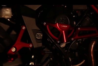 MV Agusta & Lewis Hamilton bringen ein Limited Modell, die Lewis Hamilton Dragster RR! - Bild 9