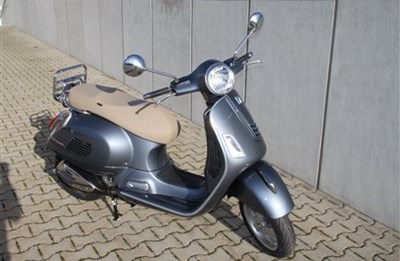 Vespa Sondermodelle 2016