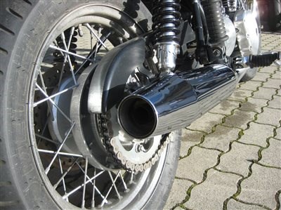 TRIUMPH BONNEVILLE SPORTSCHALLDÄMPFER - Bild 2 TRIUMPH BONNEVILLE SPORTSCHALLDÄMPFER - Bild 2