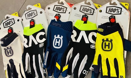 Crosshandschuhe NEU eingetroffen!