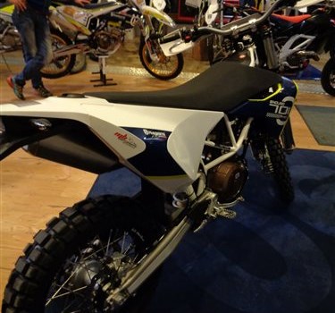 HUSQVARNA 701 ENDURO --> ÜBERGABE ;) - Bild 7 HUSQVARNA 701 ENDURO --> ÜBERGABE ;) - Bild 7
