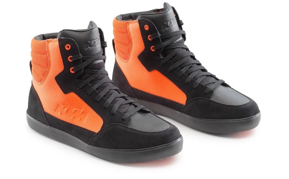 J-6 AIR SHOES Bild 1: J-6 AIR SHOES