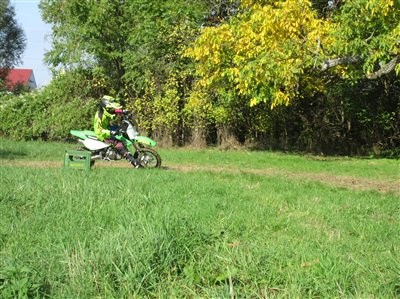 Simon Schmid freut sich über seine neue KX 65 Simon Schmid freut sich über seine neue KX 65