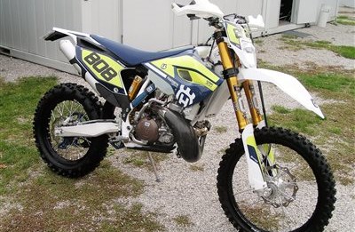 Neue TE 300 mit Öhlins Fahrwerk