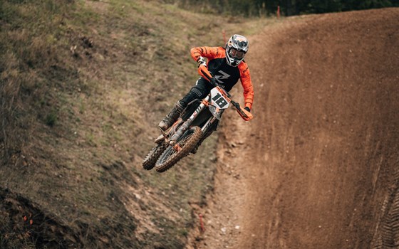 Florian Hellrigl von KTM Zauner Racing Team sichert sich beim Motocross ÖM Saisonfinale in Kirchschlag den MX2 Staatsmeistertitel; - Bild 6 Florian Hellrigl von KTM Zauner Racing Team sichert sich beim Motocross ÖM Saisonfinale in Kirchschlag den MX2 Staatsmeistertitel; - Bild 6