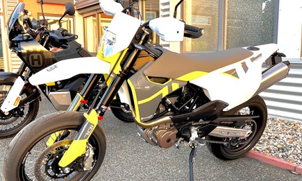 Husqvarna 701 SUPERMOTO