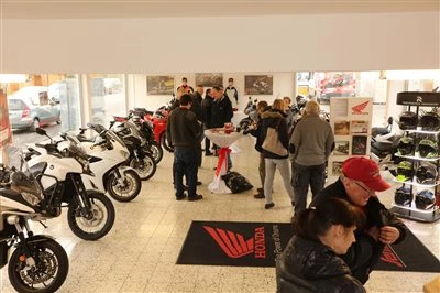 Honda Semmler - Bilder Glühweinparty Bild 2: Honda Semmler - Bilder Glühweinparty