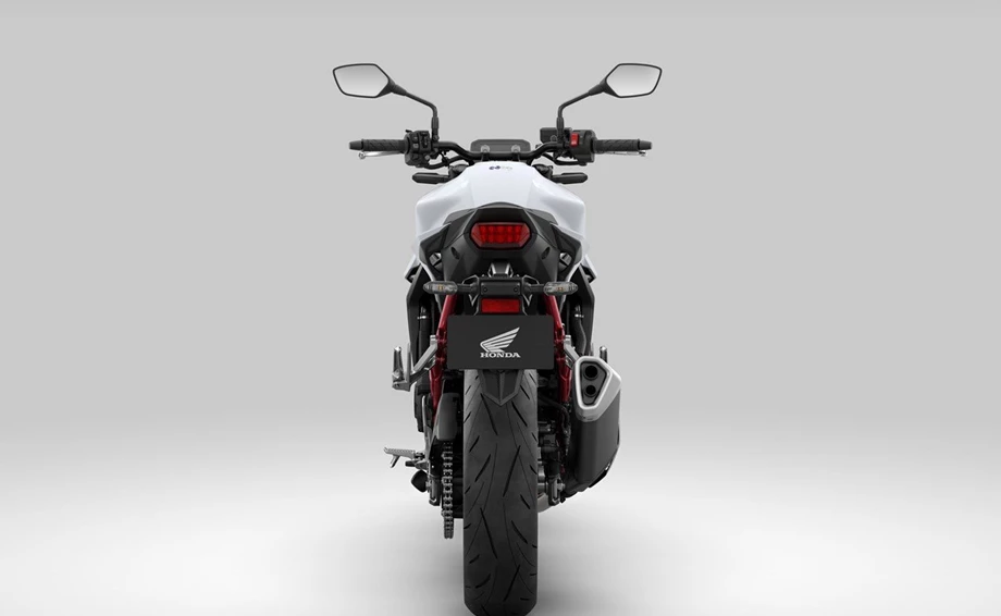 Honda Semmler - Honda Hornet CB750 Bild 16: Honda Semmler - Honda Hornet CB750