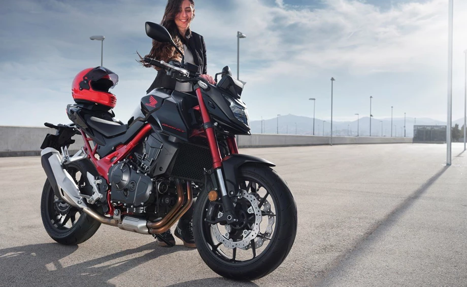 Honda Semmler - Honda Hornet CB750 Bild 30: Honda Semmler - Honda Hornet CB750