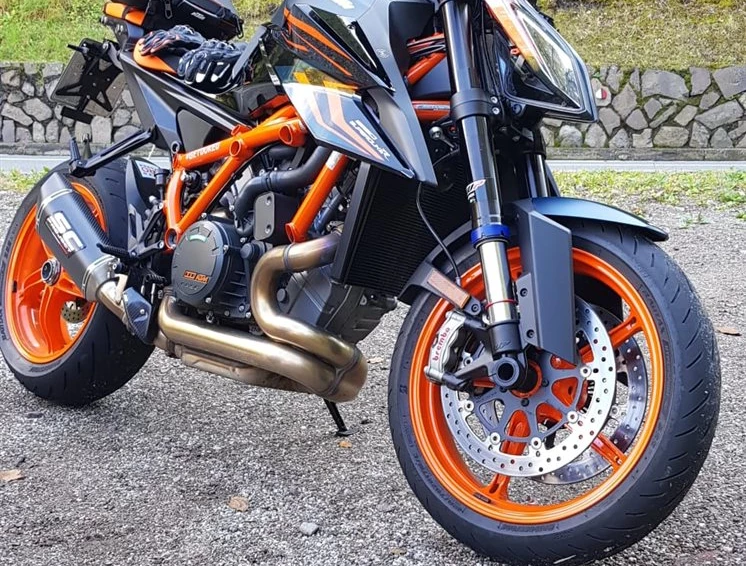 Die KTM 1290 Super Duke R in Südtirol  Bild 2: Die KTM 1290 Super Duke R in Südtirol