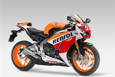 Honda Semmler - Fireblade SP eingetroffen