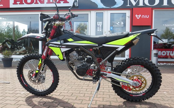 Fantic XEF/XMF 125 Winter Aktion - Bild 1